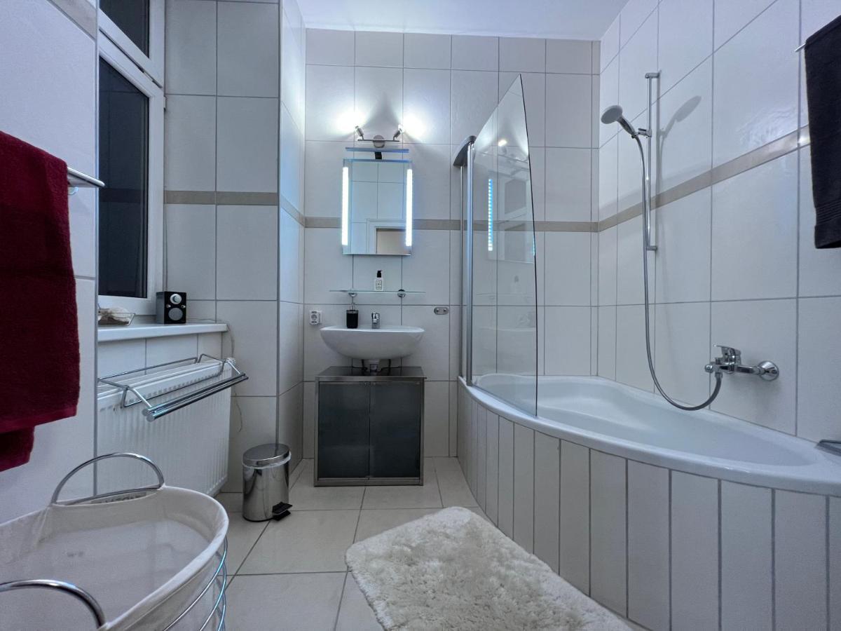Vienna Design Apartment By Rabe - Kostenfreier Parkplatz & Netflix & Coffee-Bar - Nahe Schloss Schoenbrunn Dış mekan fotoğraf