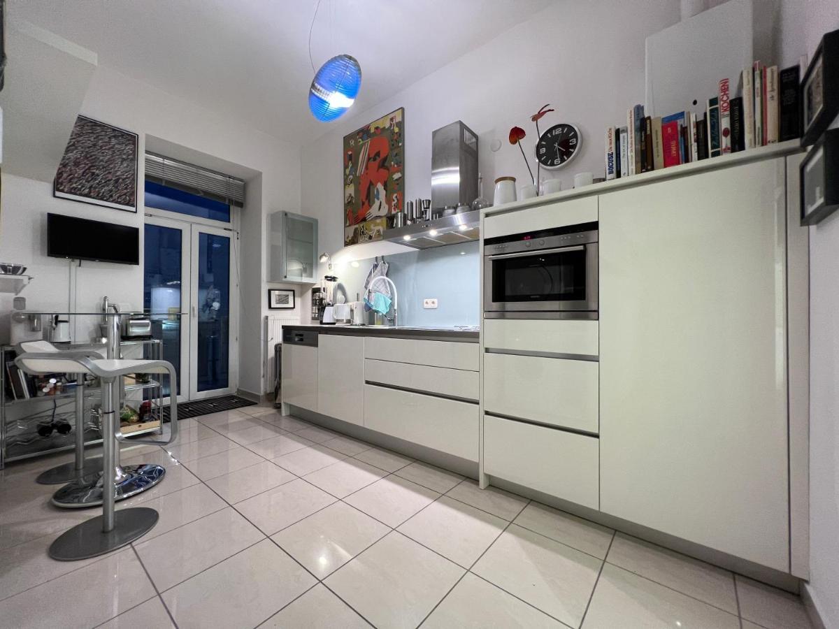 Vienna Design Apartment By Rabe - Kostenfreier Parkplatz & Netflix & Coffee-Bar - Nahe Schloss Schoenbrunn Dış mekan fotoğraf