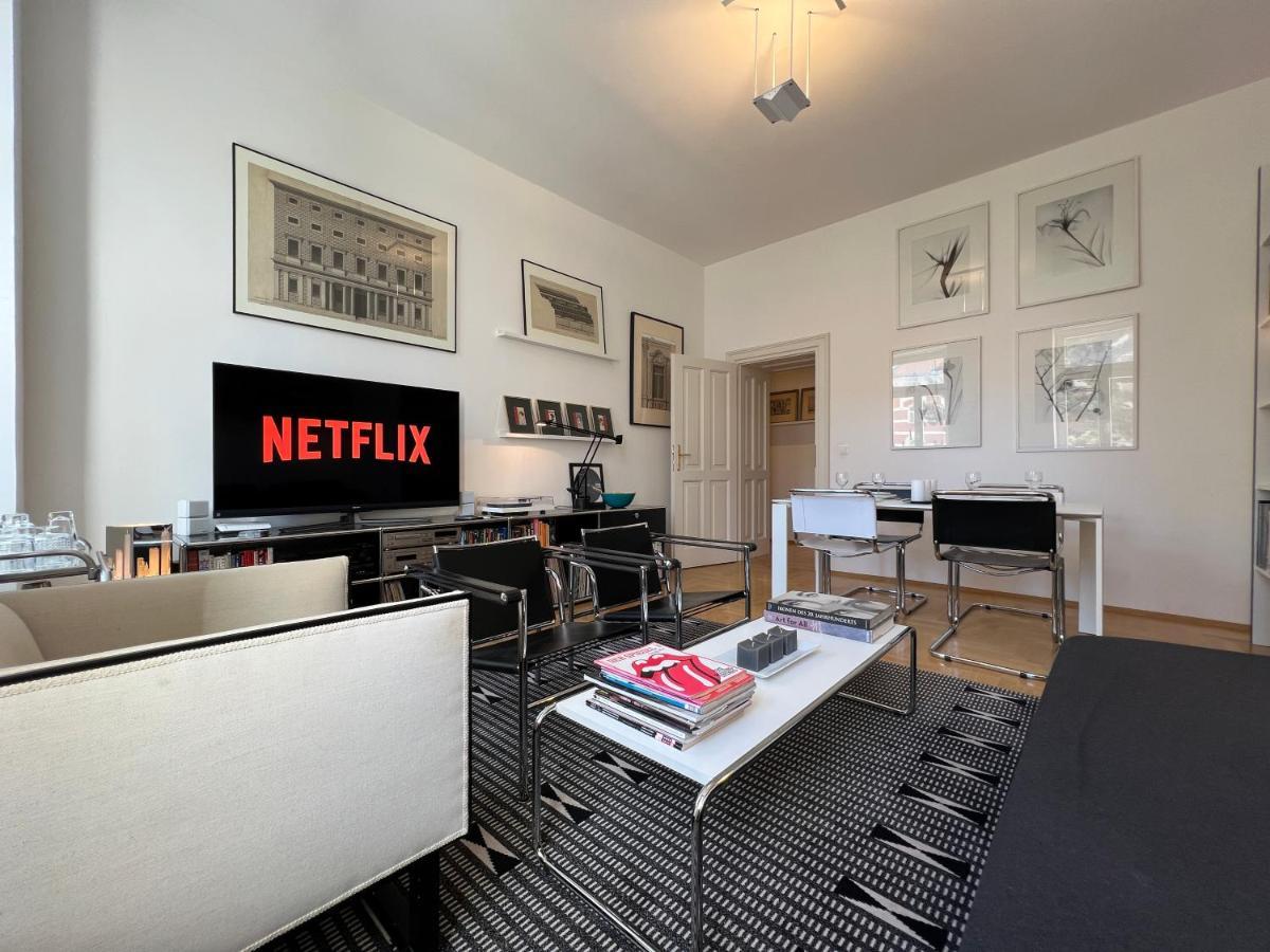 Vienna Design Apartment By Rabe - Kostenfreier Parkplatz & Netflix & Coffee-Bar - Nahe Schloss Schoenbrunn Dış mekan fotoğraf